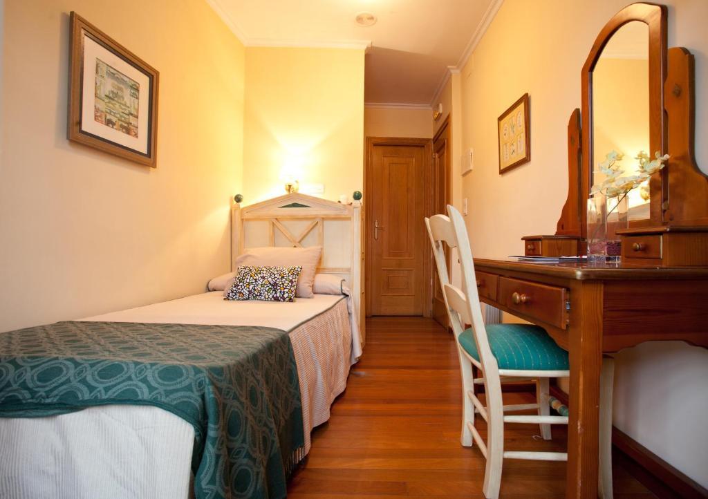 Hotel Fonte De San Roque Santiago de Compostela Room photo